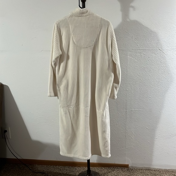 Women’s robe - Picture 4 of 4